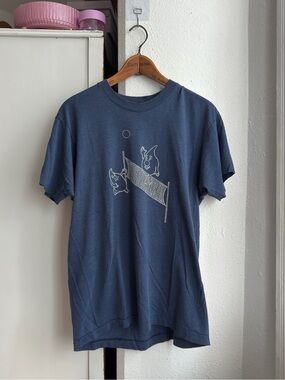 Vintage 80s Screen Stars funny volleyball graphic t-shirt navy blue